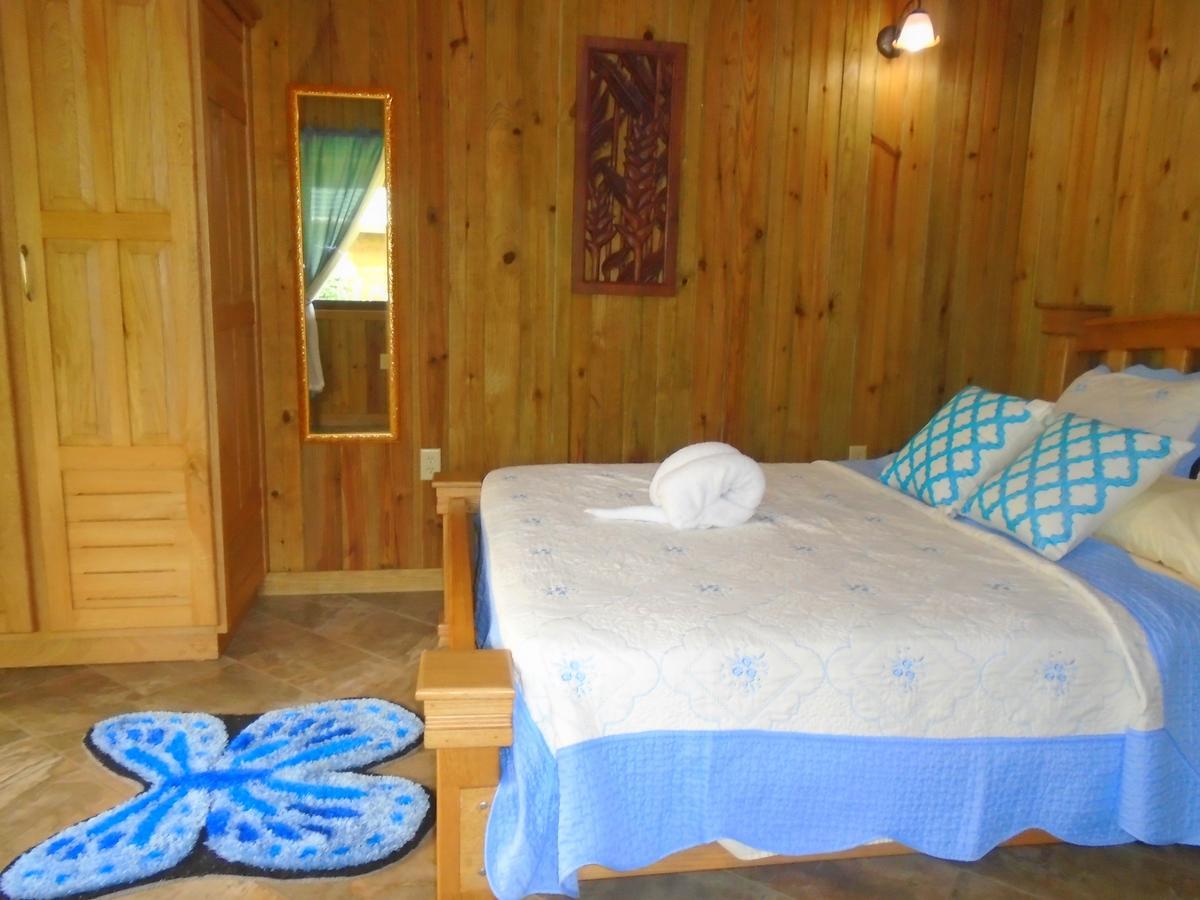J And H Garden Cabinas Bocas Town Dış mekan fotoğraf
